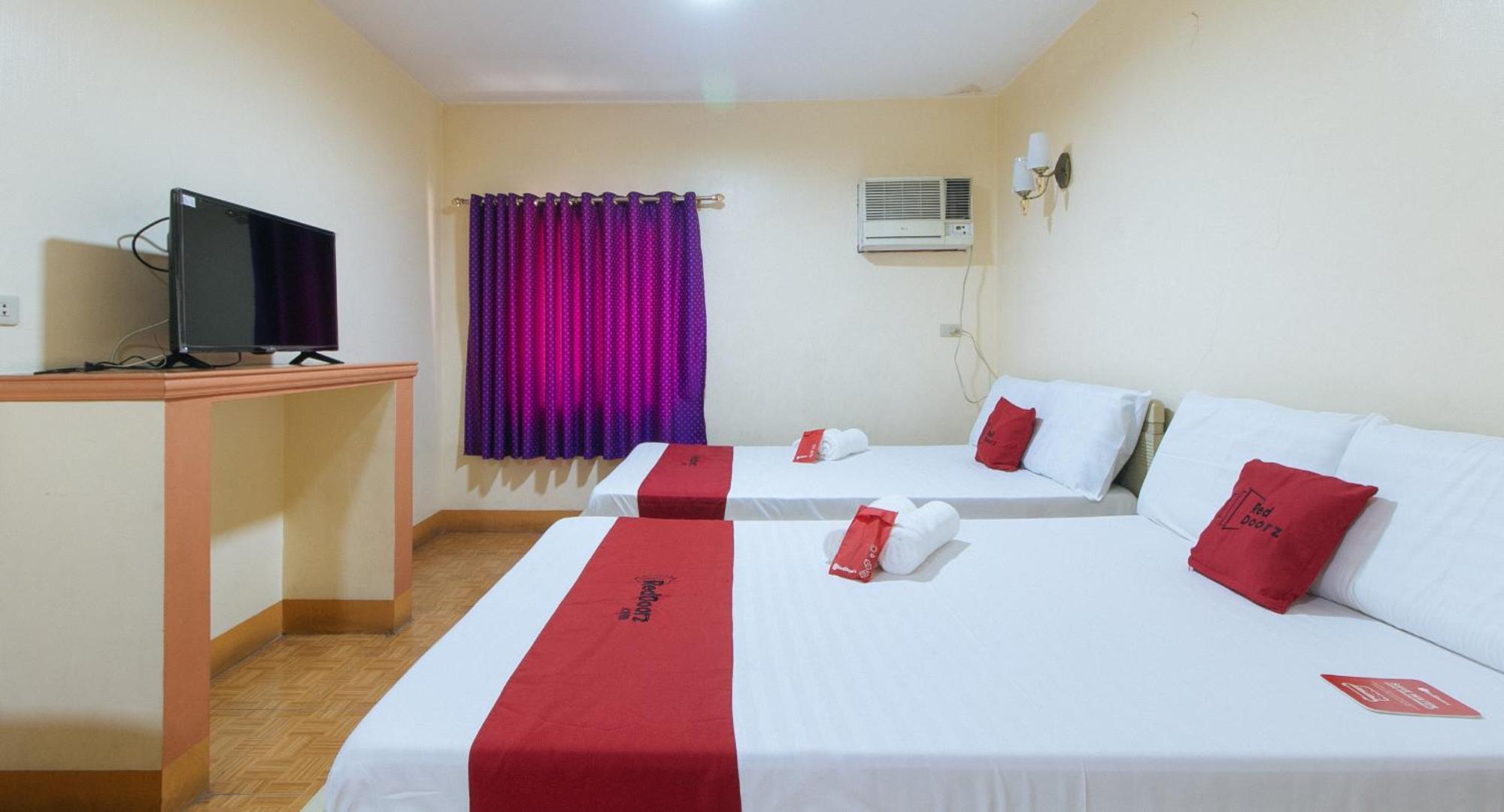 Reddoorz @ Golden Victory Hotel Mabalacat Pampanga Экстерьер фото