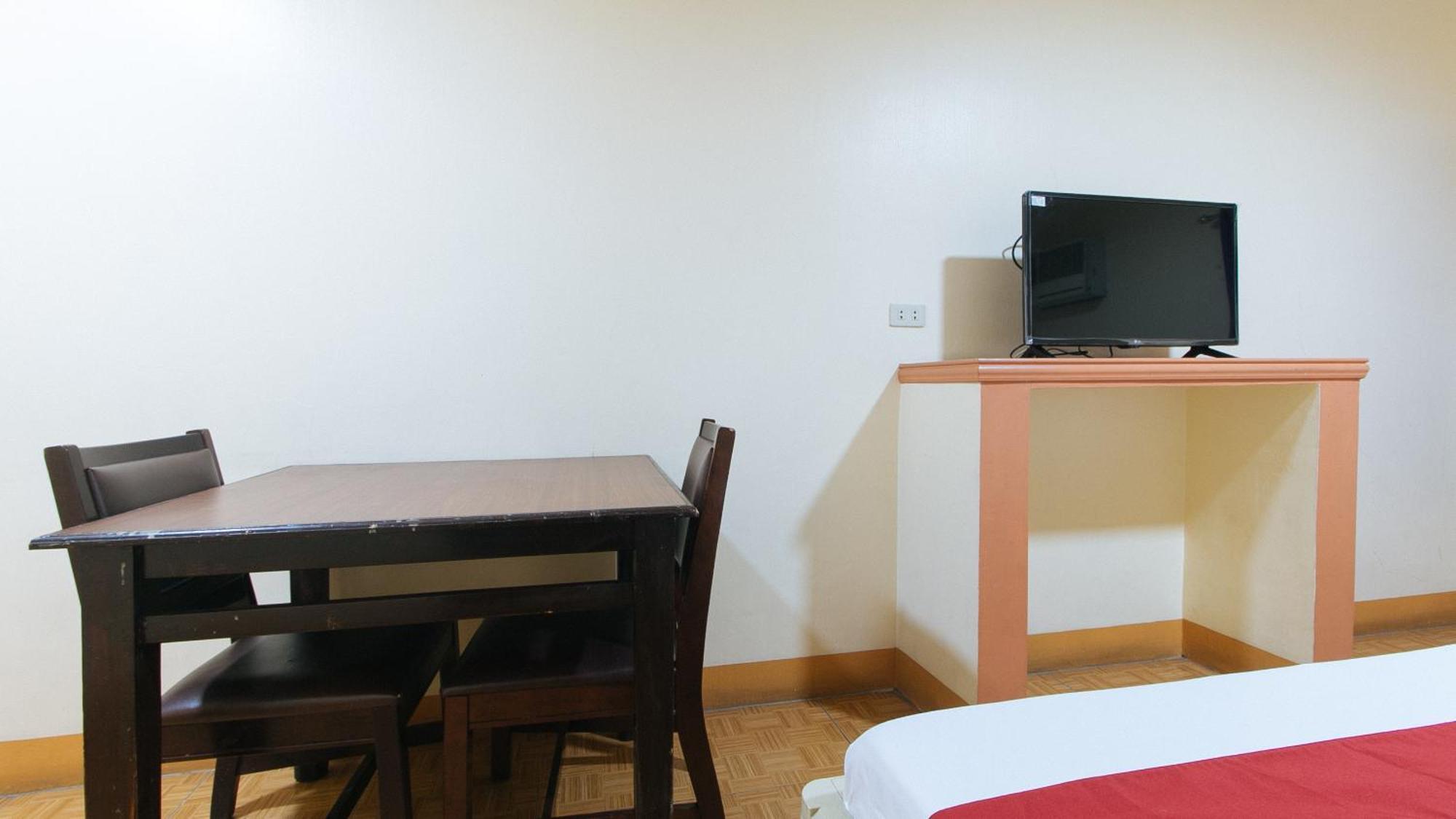 Reddoorz @ Golden Victory Hotel Mabalacat Pampanga Экстерьер фото