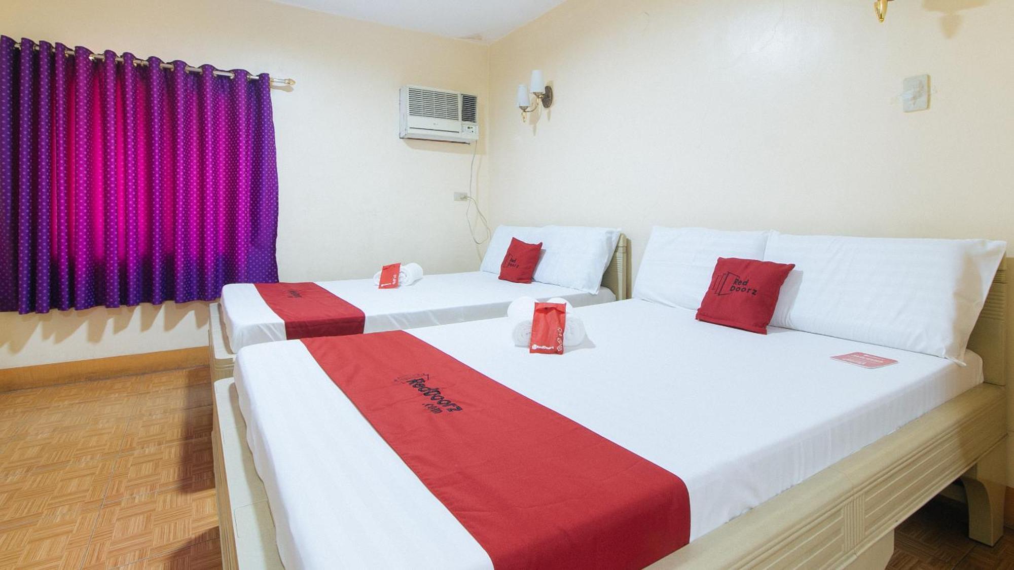 Reddoorz @ Golden Victory Hotel Mabalacat Pampanga Экстерьер фото